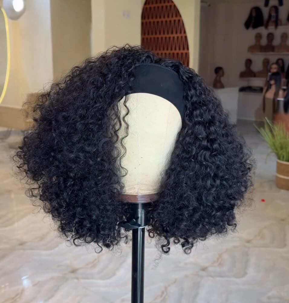 Curly band wig