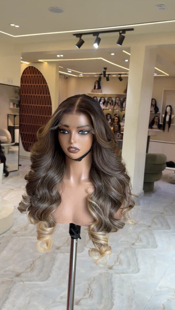 Raw slightly wavy (caramel)